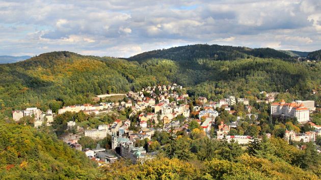 Karlovy Vary and Moser Factory